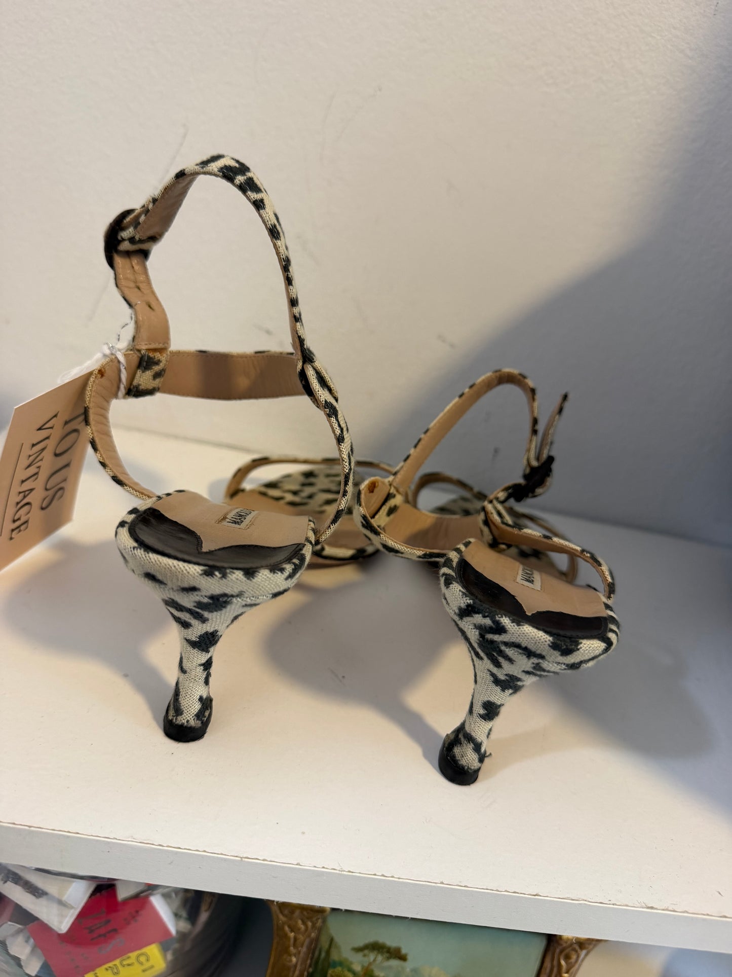 Manolo Blahnik white and black sandals - TUV #23468