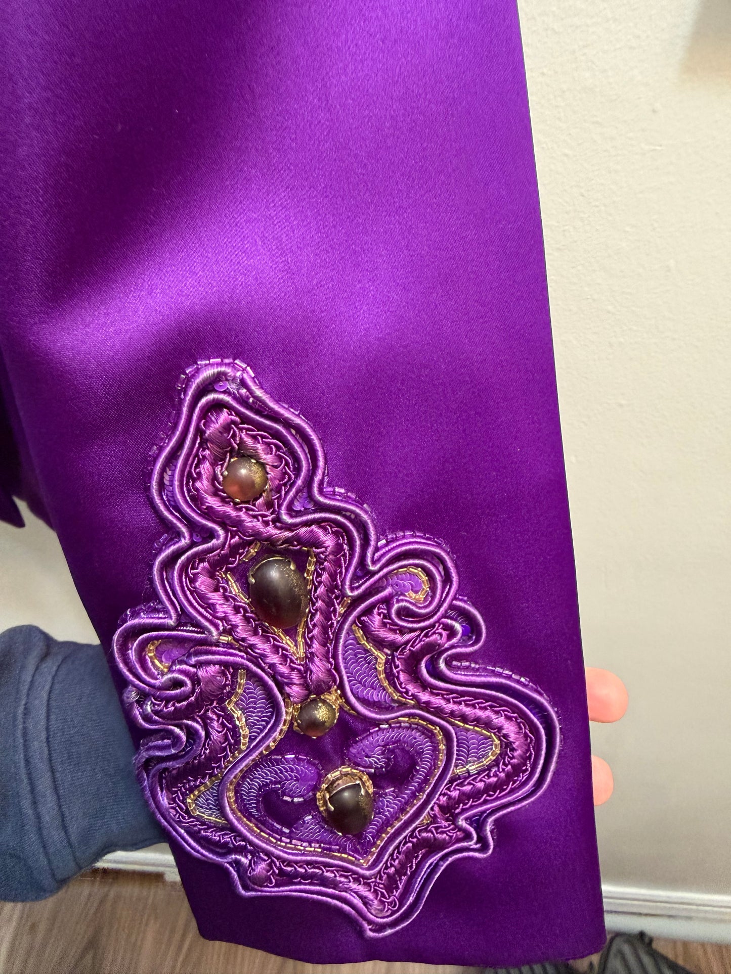 Vintage Purple Givenchy Embellished Blazer with Stunning Embroidery- size M - sku TUV #2000