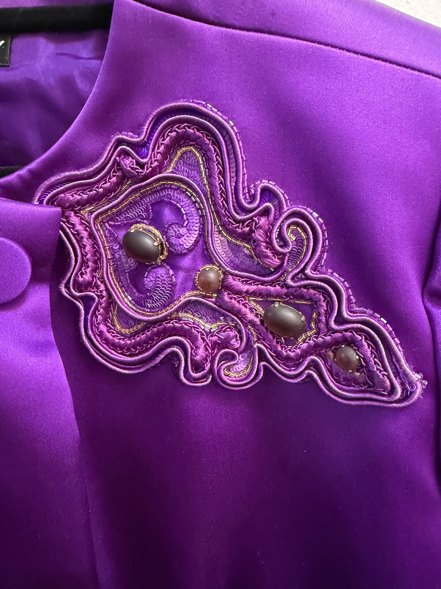 Vintage Purple Givenchy Embellished Blazer with Stunning Embroidery- size M - sku TUV #2000