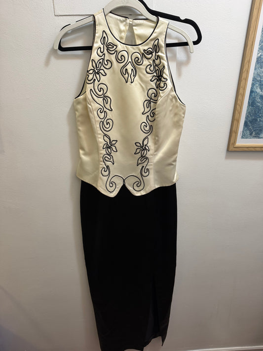 Jessica McClintock for Gunne Saxe white and black evening gown