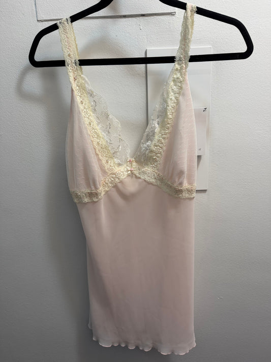 Vintage pink tank with lace and pearl details - SKU TUV #161