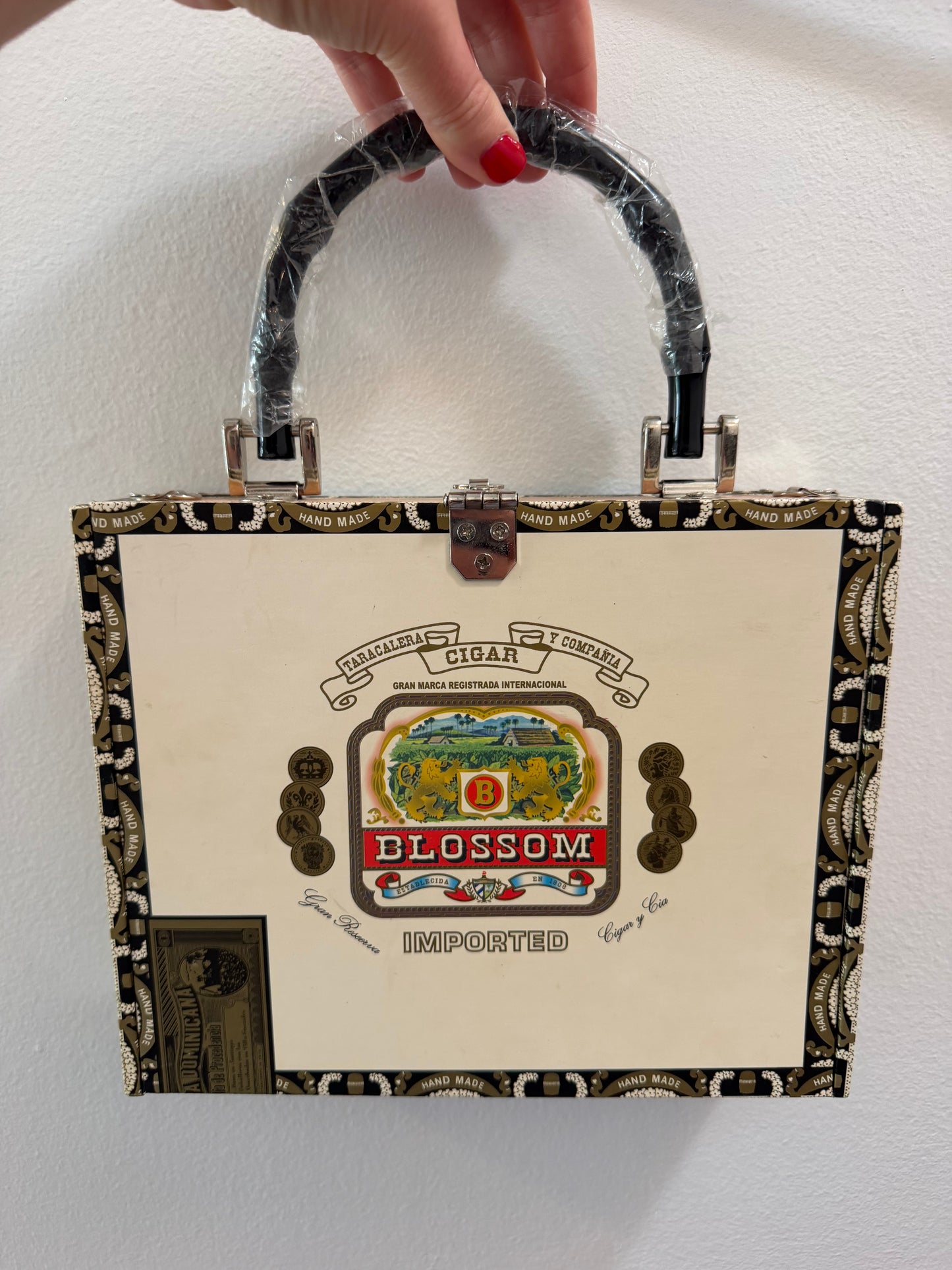 Fashion ladies vintage cigar box purse - TUV #456789