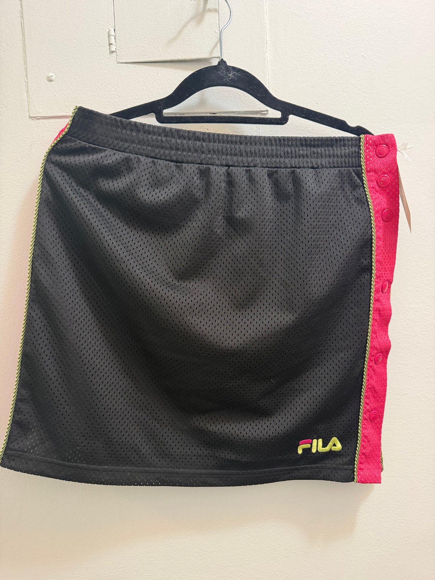 Black fila mini skirt - sku tuv #5544
