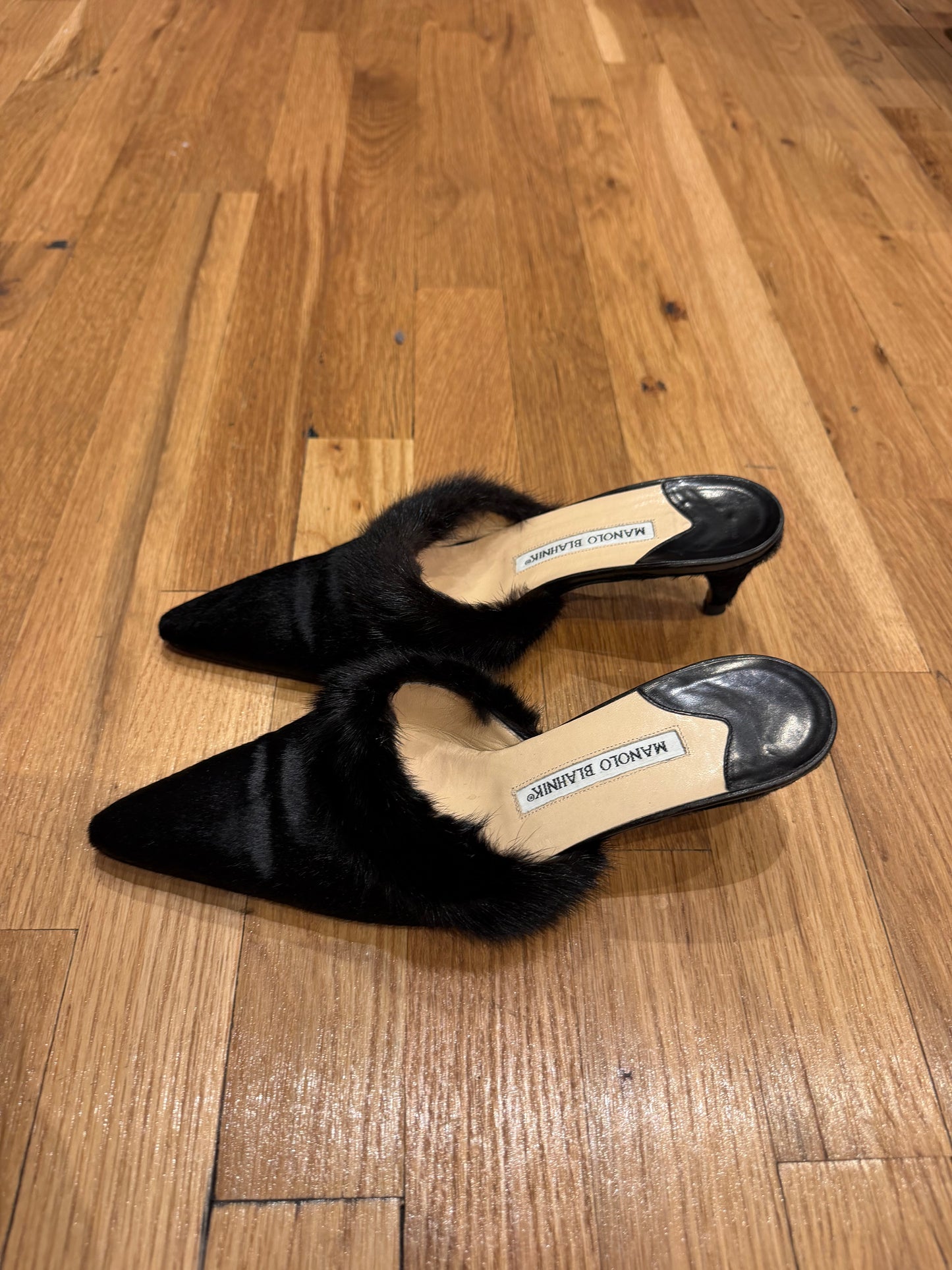Ultra Rare vintage mink and pony hair Manolo Blahnik - TUV #314532 size 7/7.5